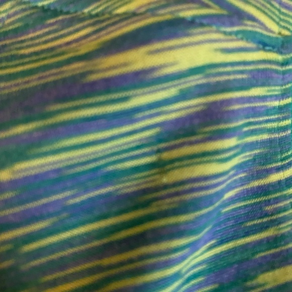 Women’s Under Armour Zip-Up - Size Small - Picture 6 of 7